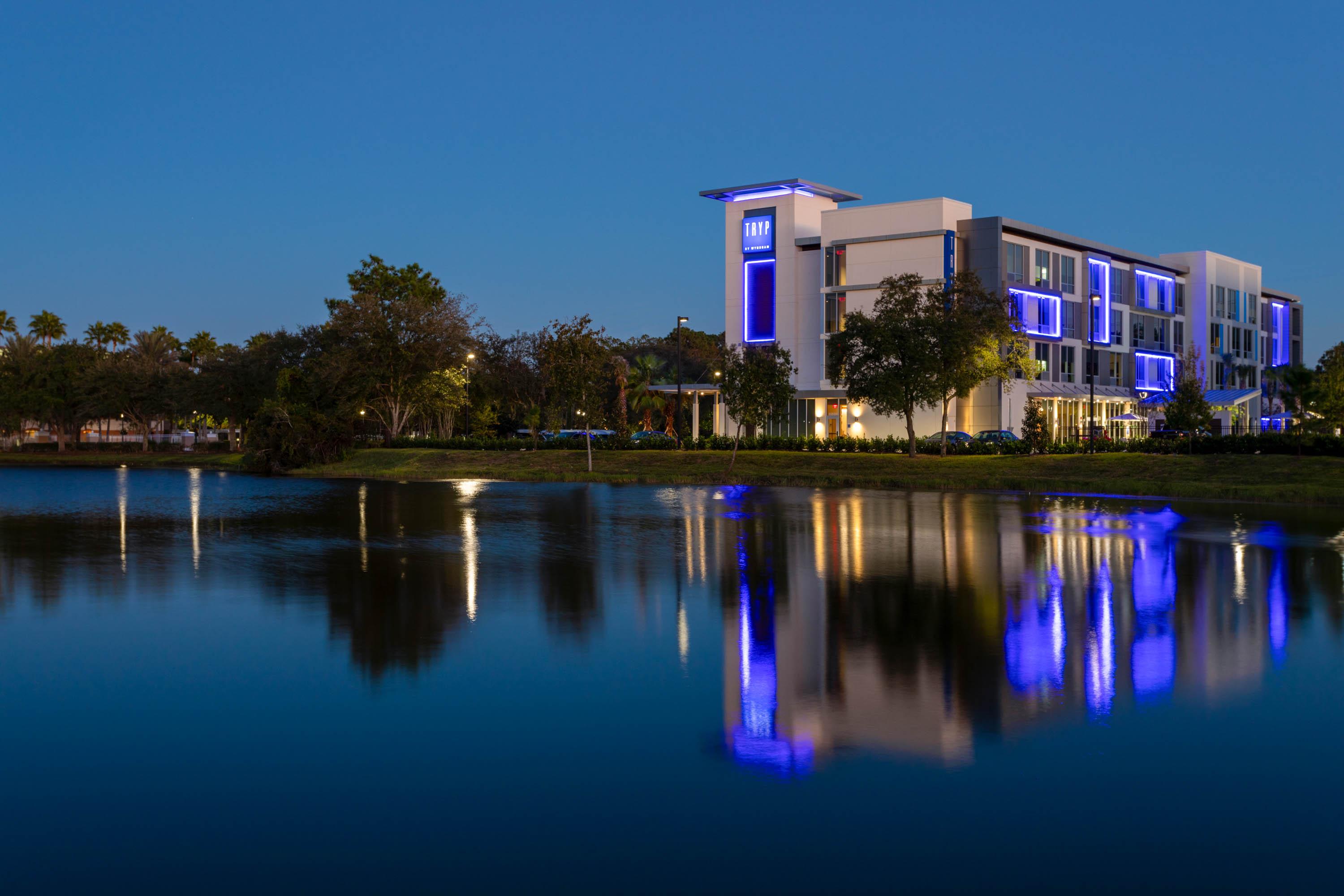 Hotel Tryp By Wyndham Orlando Exterior foto